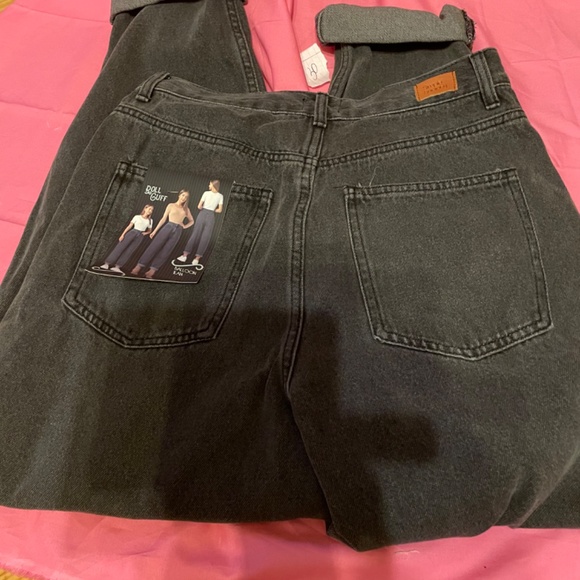 Faded Black Balloon Jeans by Simple Society size 9/29 - Picture 2 of 11